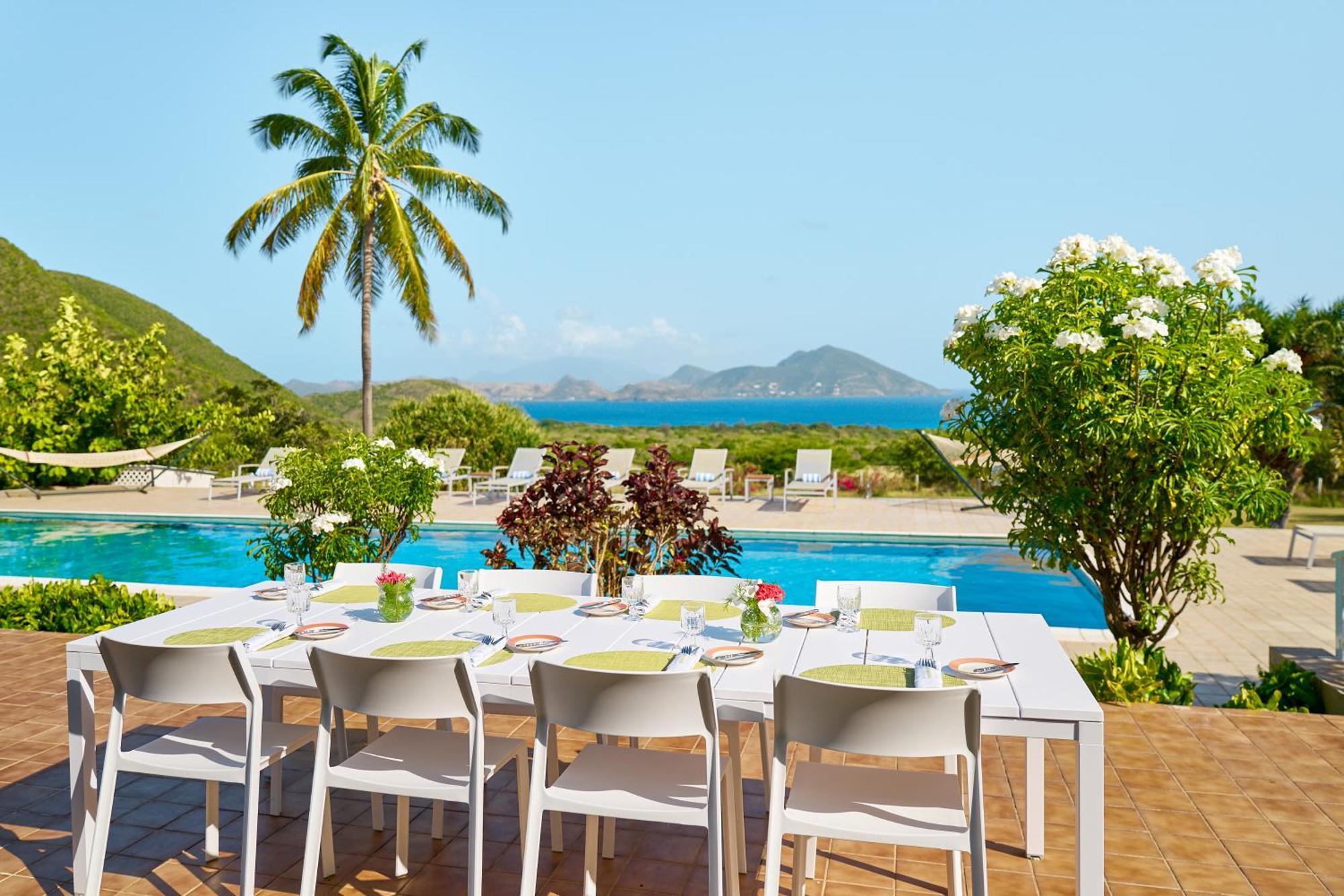 Mount Nevis Hotel Bagian luar foto