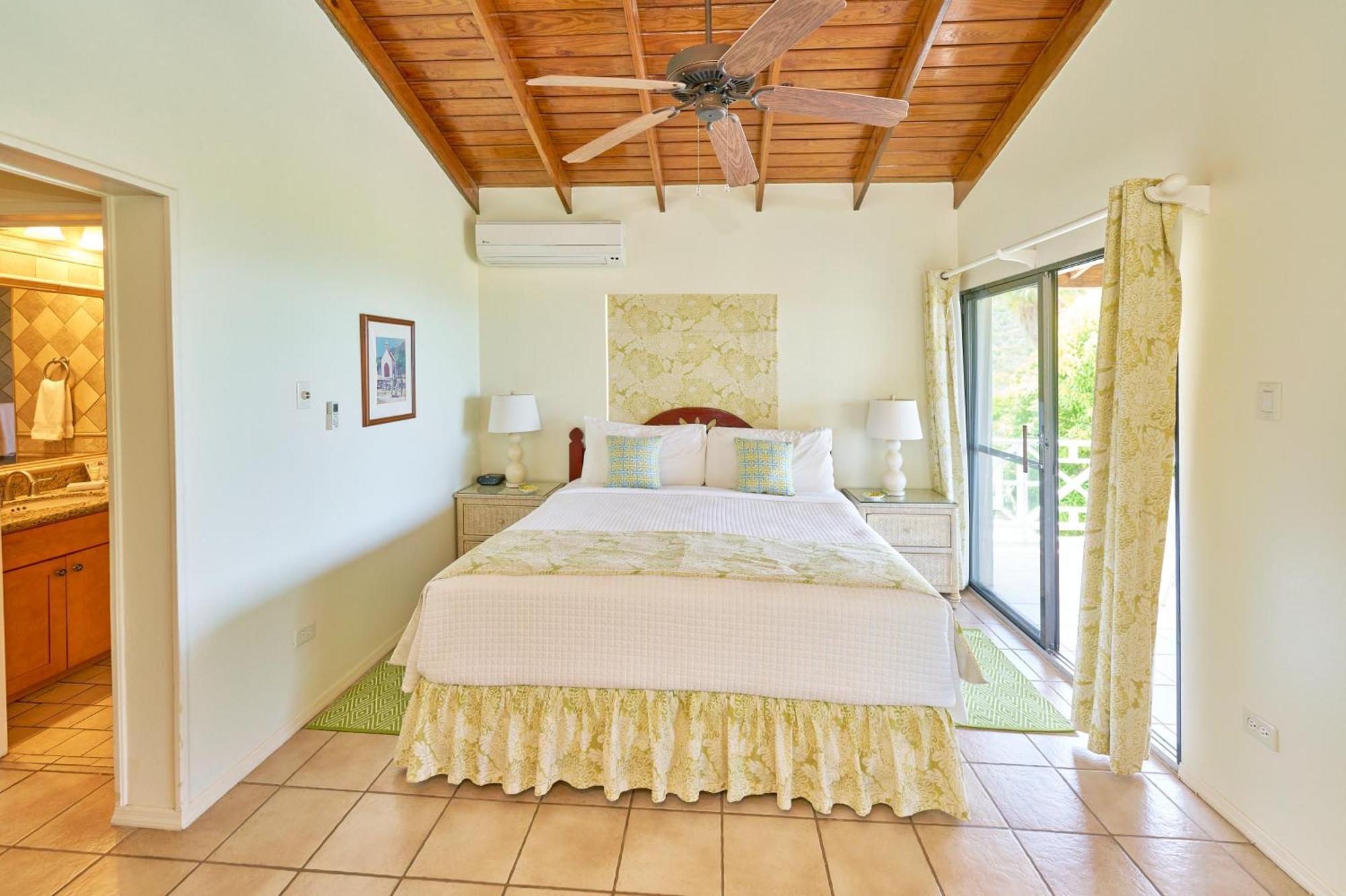 Mount Nevis Hotel Bagian luar foto