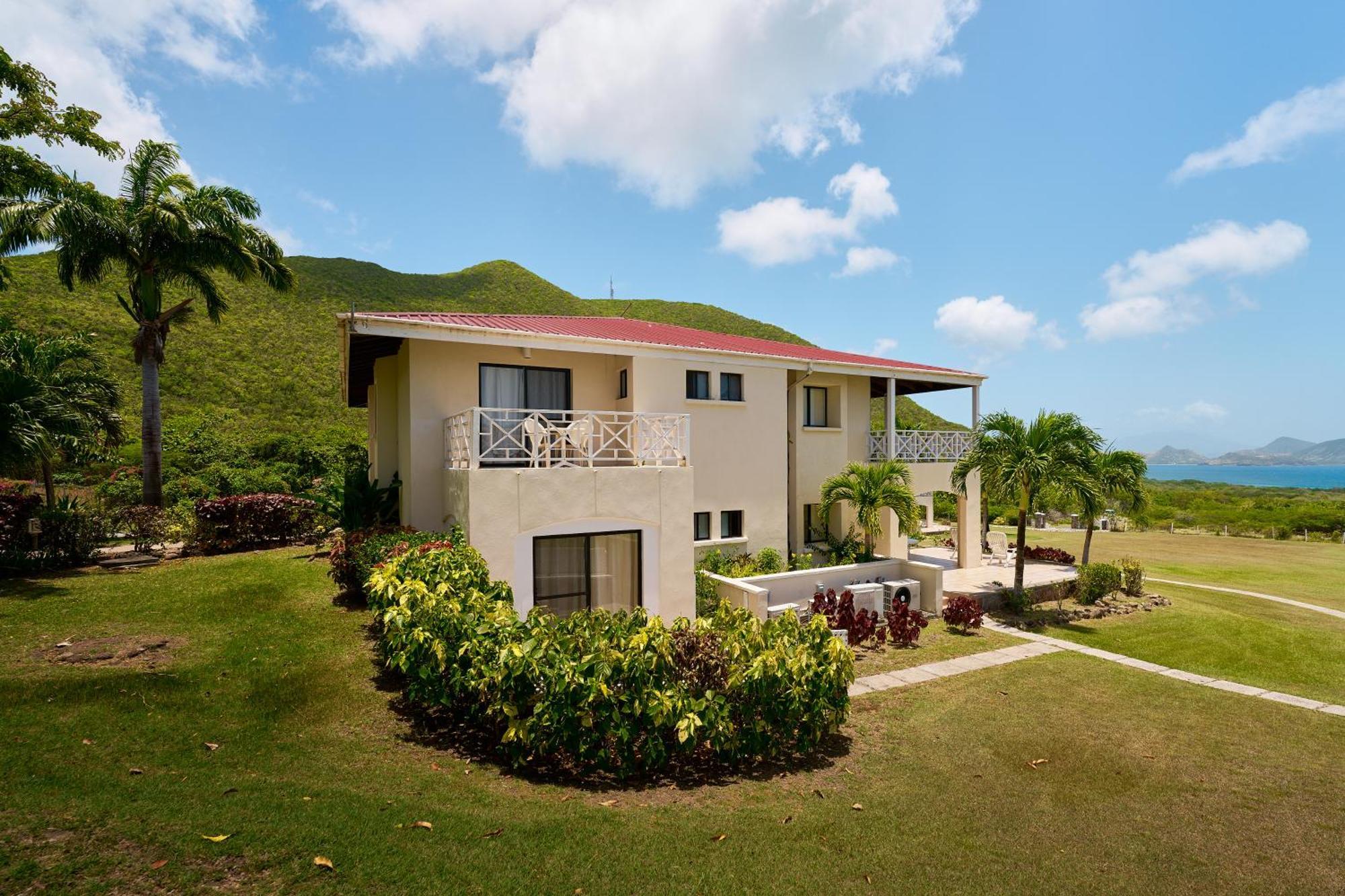 Mount Nevis Hotel Bagian luar foto