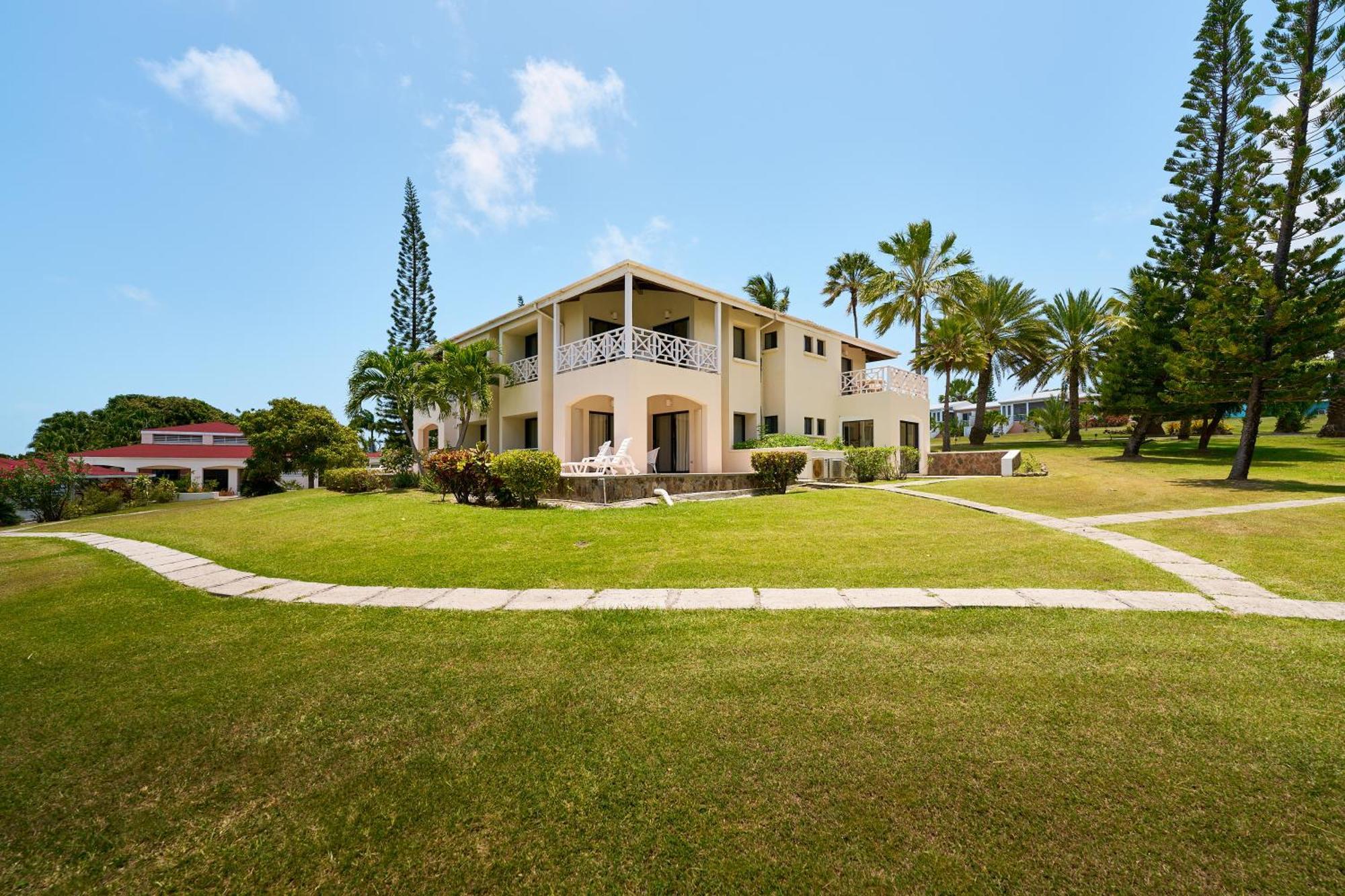 Mount Nevis Hotel Bagian luar foto