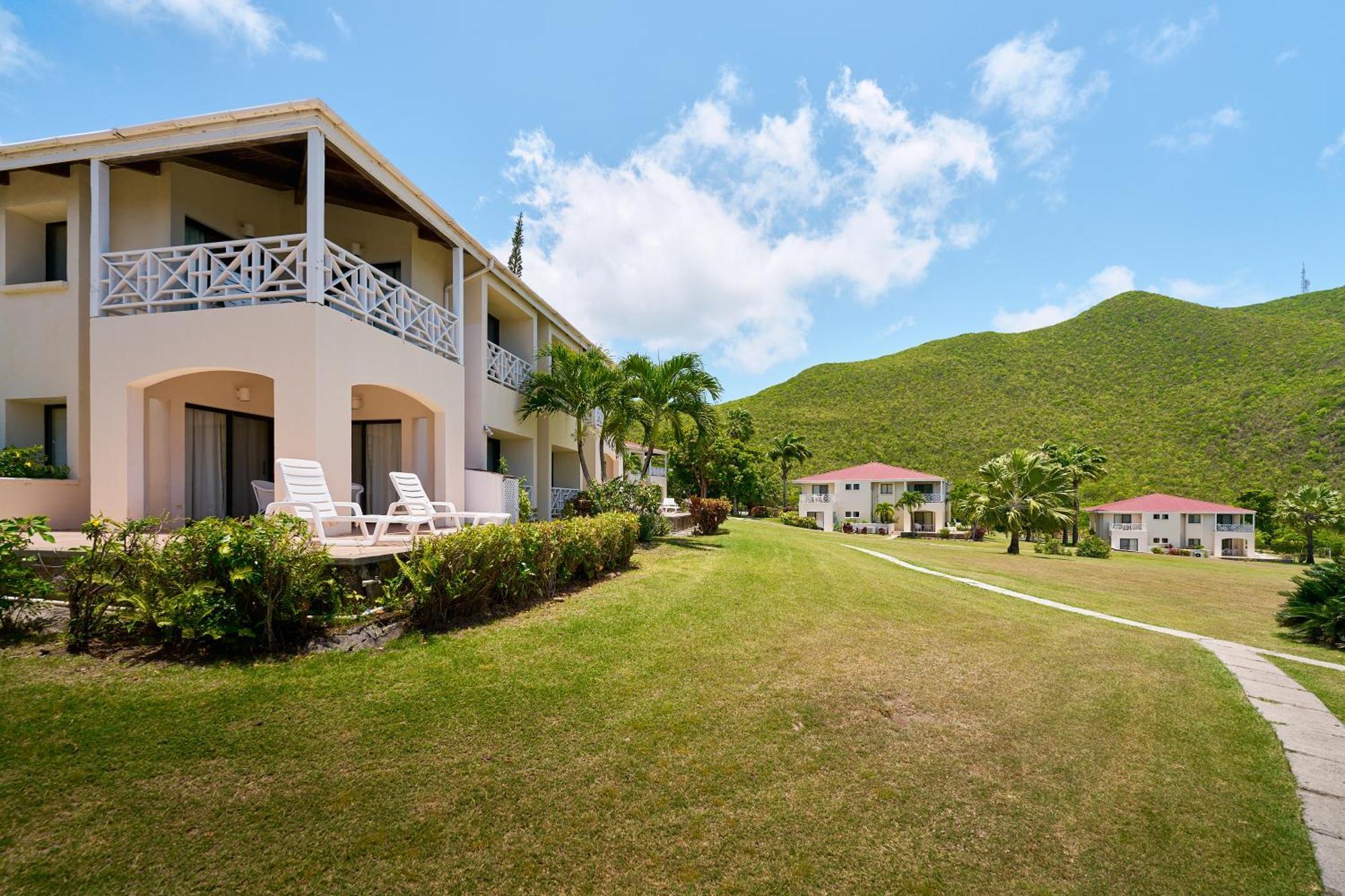 Mount Nevis Hotel Bagian luar foto