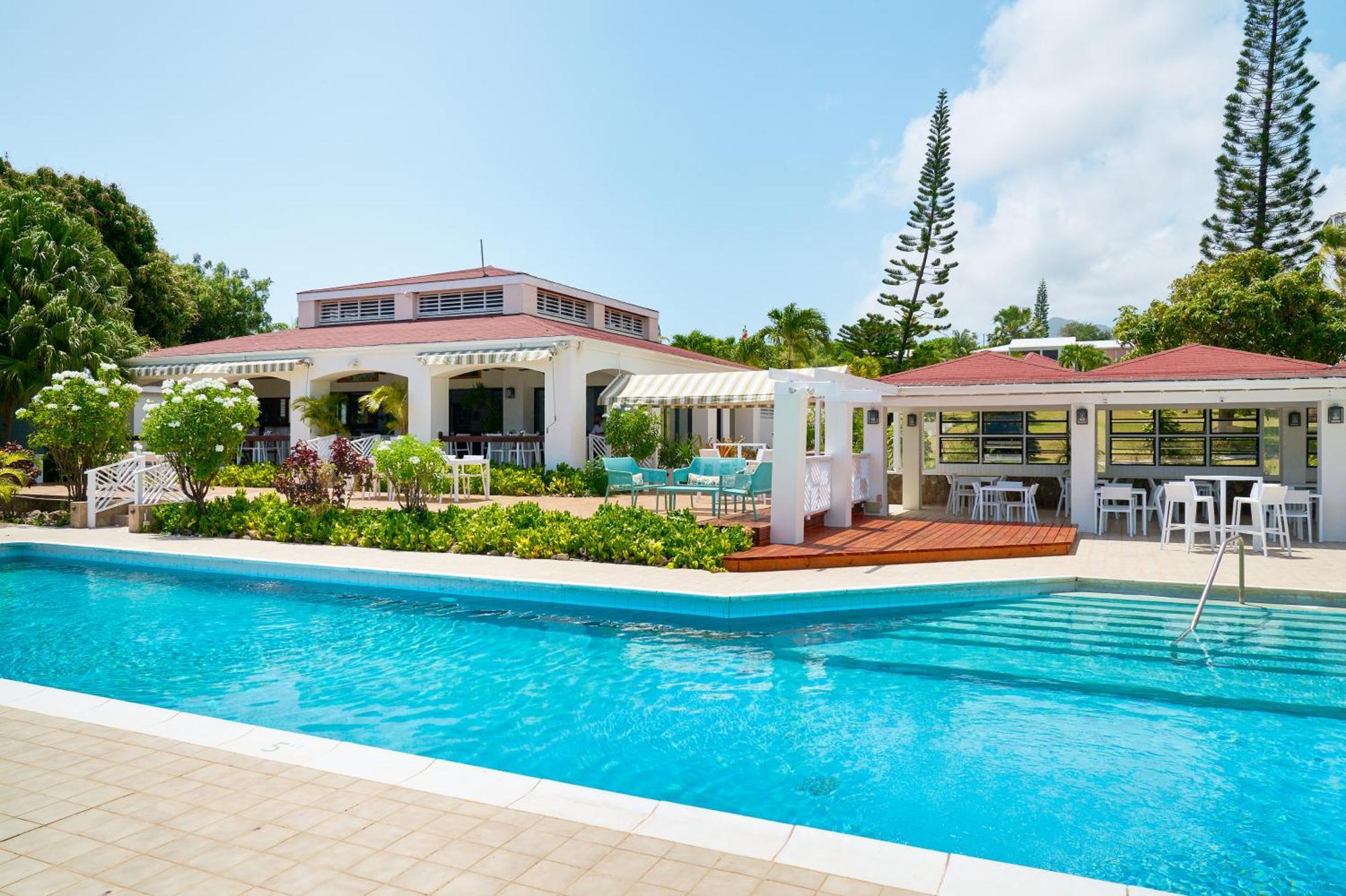 Mount Nevis Hotel Bagian luar foto