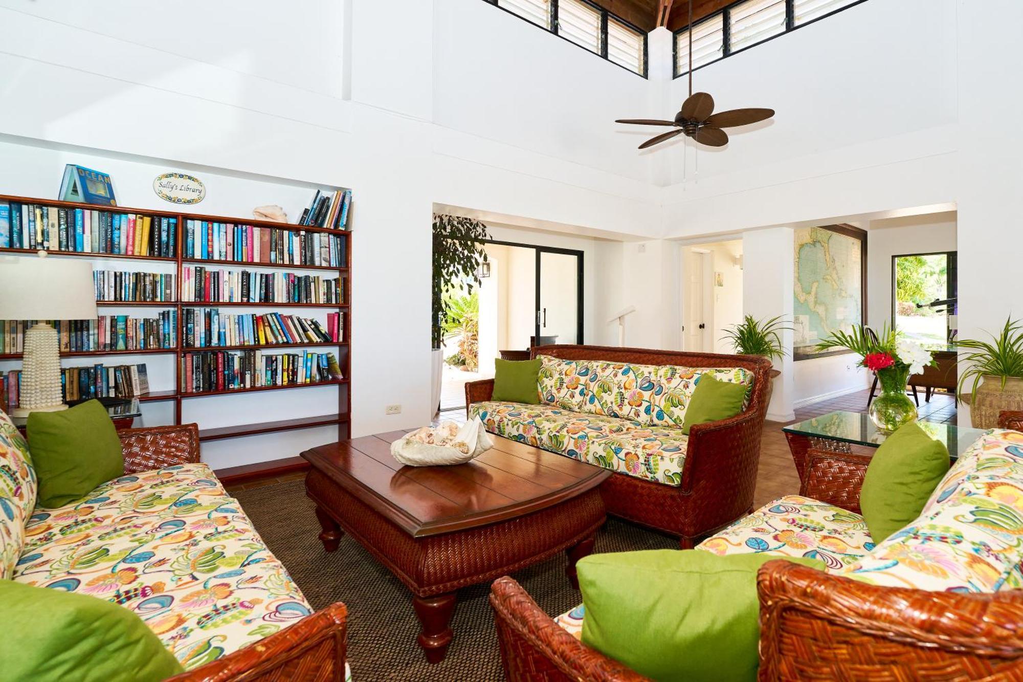 Mount Nevis Hotel Bagian luar foto