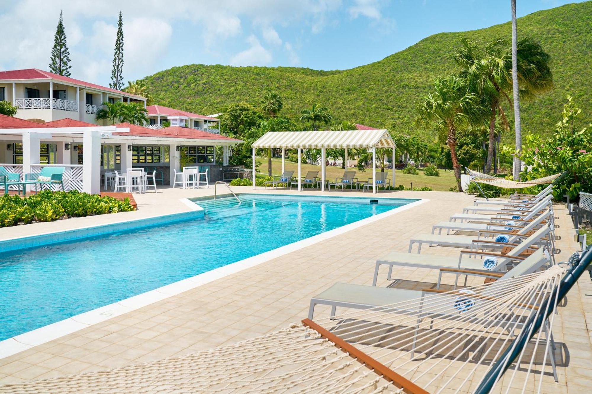 Mount Nevis Hotel Bagian luar foto