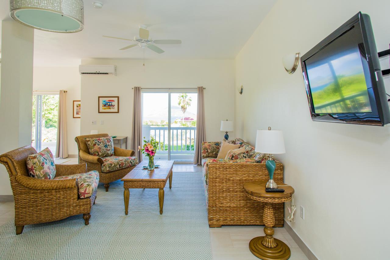Mount Nevis Hotel Bagian luar foto